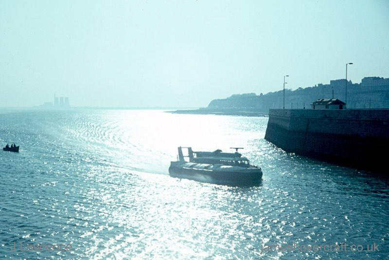The SRN6 with Hoverlloyd - Entering Ramsgate harbour (submitted by Pat Lawrence).